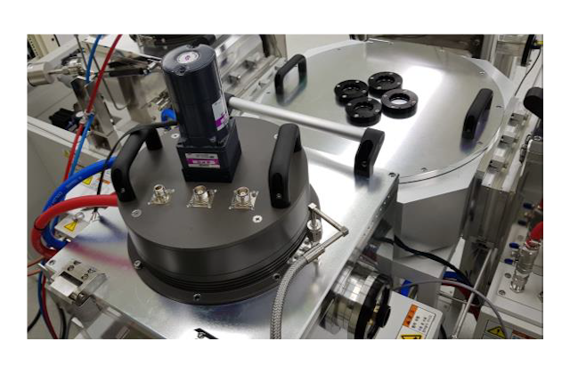 Рабочий модуль и модуль транспортировки пластин